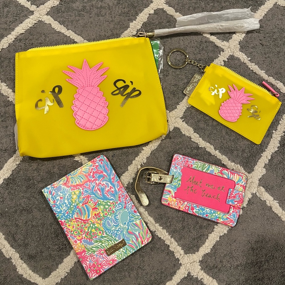 NWT Lilly Pulitzer Travel accessories